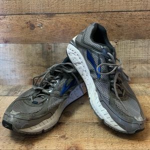 brooks 11.5 wide